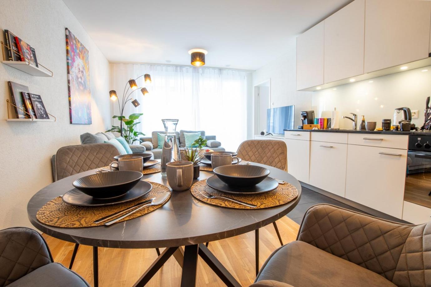 Special Einstein I Apartment Basel, Messe Kleinbasel 10-Star Exterior foto